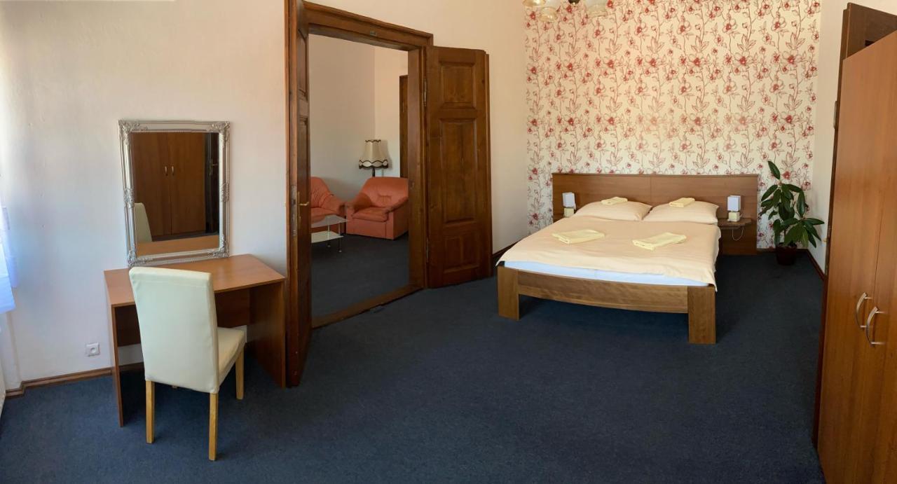 Pension Falko Cesky Krumlov Exterior photo